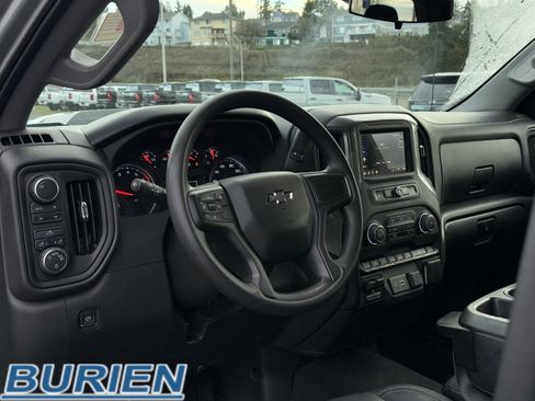 Used 2023 Chevrolet Silverado 1500 Custom Trail Boss w/ LPO, Dark Essentials Package image 11