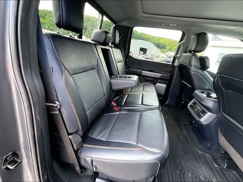 Used 2023 Ford F250 Lariat w/ Lariat Ultimate Package AWD/4WD image 28