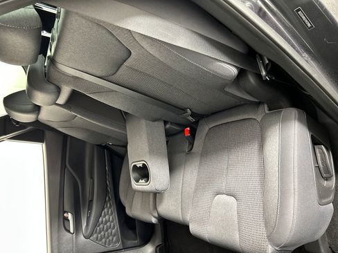 Used 2021 Hyundai Santa Fe SEL FWD image 17