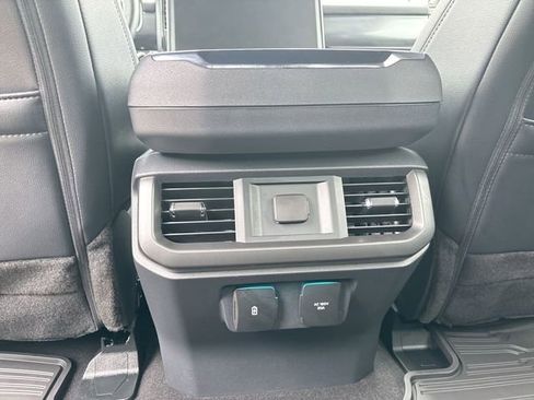 New 2025 Ford F150 Lariat w/ Equipment Group 501A Mid image 25