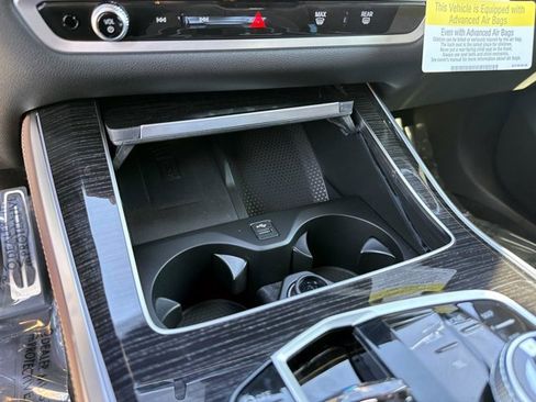 New 2026 BMW X5 sDrive40i image 32