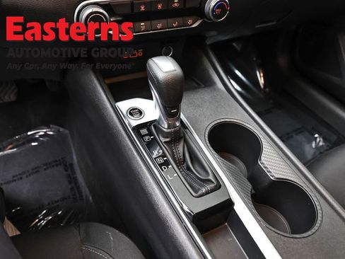 Used 2025 Nissan Altima 2.5 SV image 13