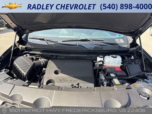 Certified 2023 Chevrolet Traverse RS AWD/4WD image 16