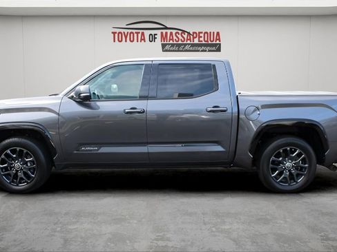 Used 2022 Toyota Tundra Platinum w/ Advanced Package image 4