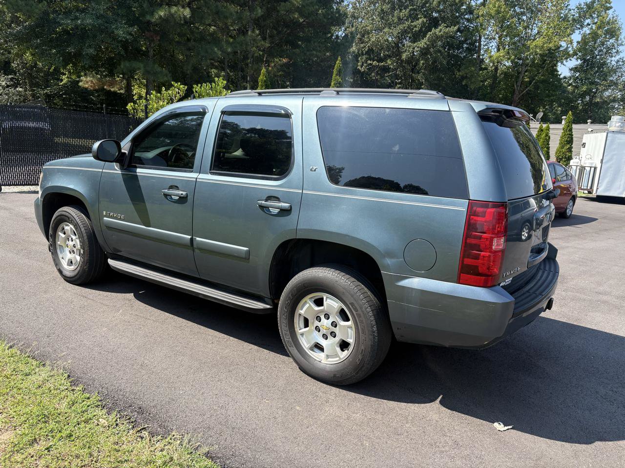 Used 2008 Chevrolet Tahoe LT AWD/4WD image 3