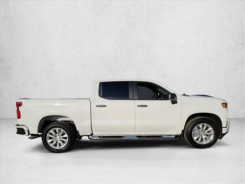 Used 2022 Chevrolet Silverado 1500 Custom RWD image 4