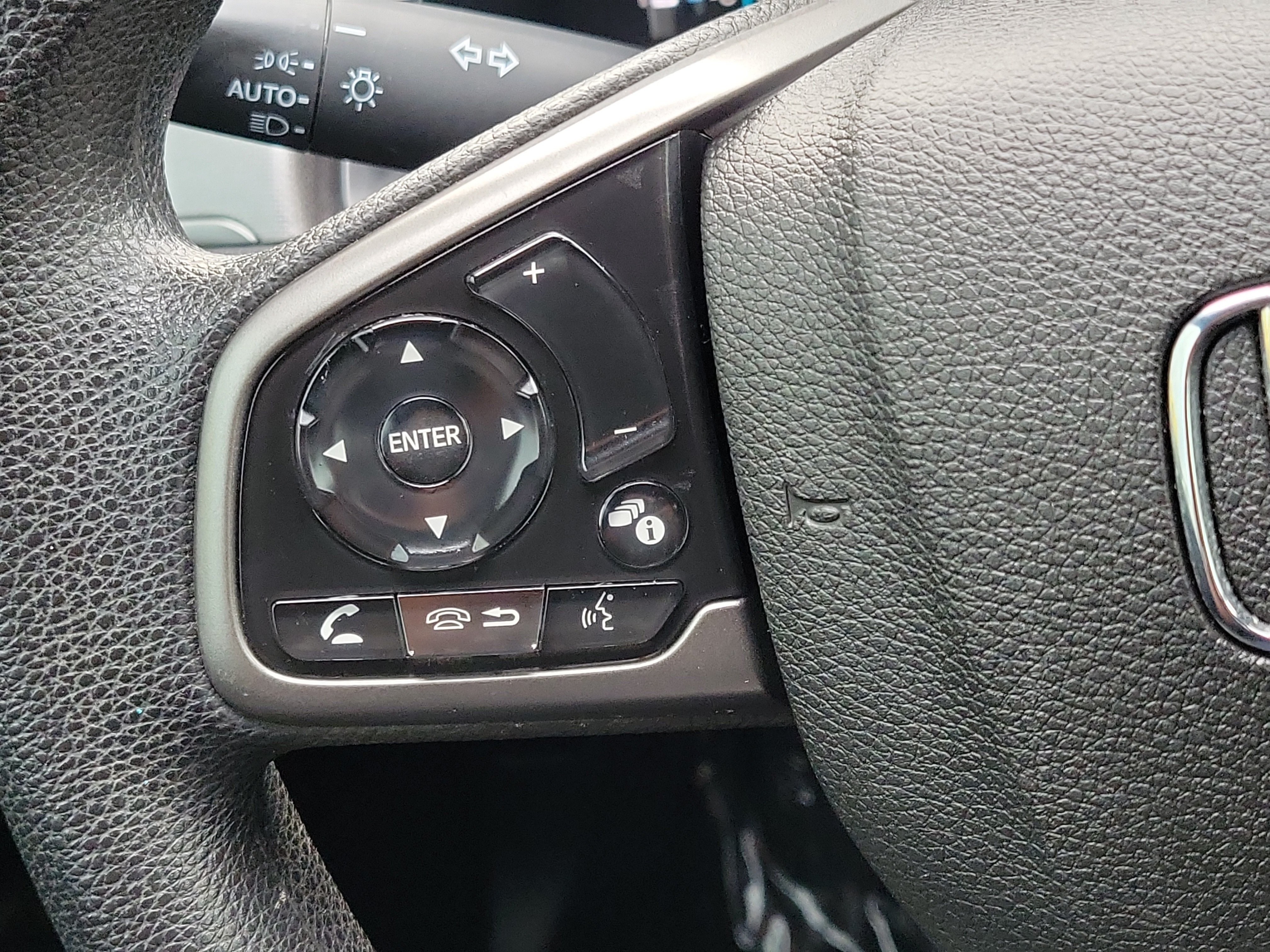Used 2019 Honda Civic LX image 25