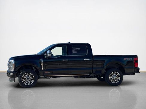 New 2026 Ford F250 Platinum w/ Platinum Plus Package image 4
