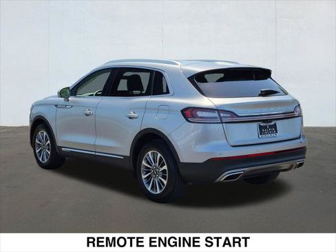 Used 2023 Lincoln Nautilus Reserve FWD image 3