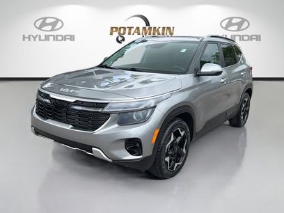 Used 2025 Kia Seltos EX w/ EX Sunroof Package