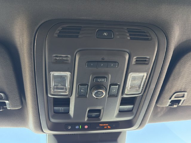 Used 2022 Cadillac Escalade Sport w/ Touring Package AWD/4WD image 32