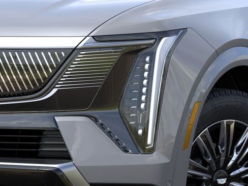 New 2026 Cadillac Escalade IQ Luxury 1 w/ LPO, Floor Liner Package AWD/4WD image 10