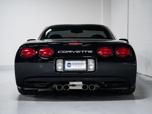 Used 2002 Chevrolet Corvette Z06 w/ Memory Pkg image 4