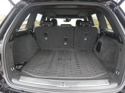 Used 2022 Jeep Grand Cherokee Overland image 8