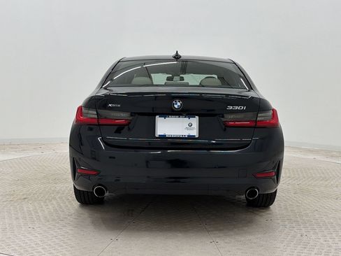 Used 2019 BMW 330i xDrive Sedan w/ Convenience Package AWD/4WD image 10