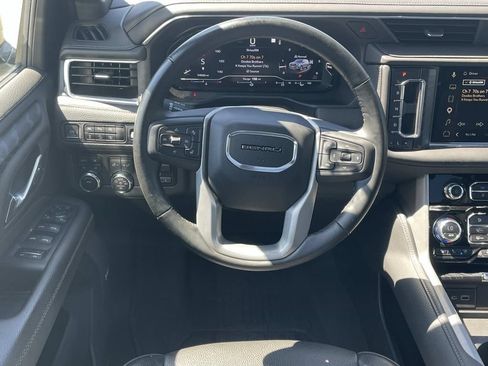 Used 2023 GMC Yukon Denali w/ Max Trailering Package AWD/4WD image 13