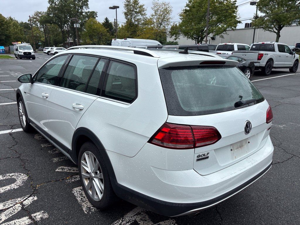 Used 2019 Volkswagen Golf Alltrack AWD/4WD image 7