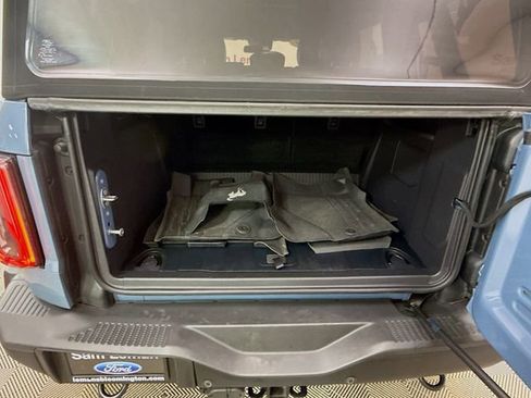 Used 2023 Ford Bronco Badlands image 26