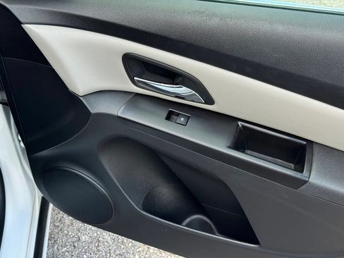 Used 2012 Chevrolet Cruze LS w/ Connectivity Package FWD image 21