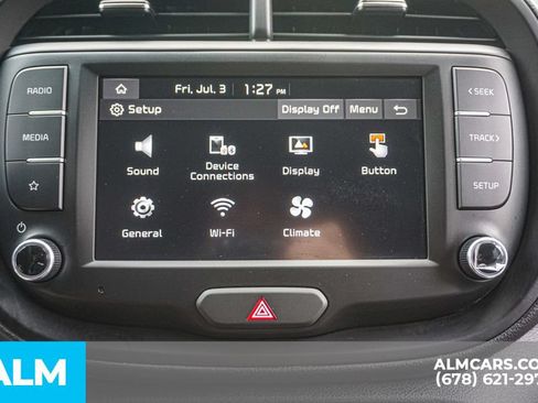 Used 2025 Kia Soul LX w/ LX Technology Package FWD image 35