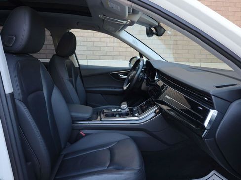 Used 2021 Audi Q7 3.0T Premium Plus AWD/4WD image 31