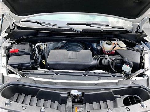 Used 2022 GMC Yukon XL SLT w/ SLT Luxury Package RWD image 11