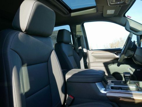 New 2026 Chevrolet Silverado 1500 RST w/ All Star Edition Plus image 9