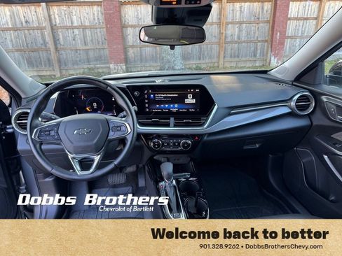 Used 2025 Chevrolet Trax ACTIV w/ Driver Confidence Package FWD image 13