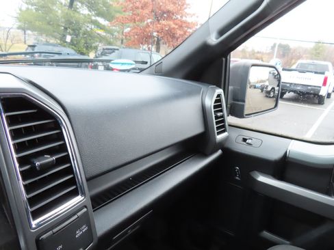 Used 2015 Ford F150 XLT w/ Equipment Group 301A Mid image 23