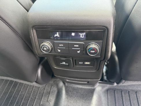 Used 2023 GMC Acadia Denali w/ Denali Ultimate Package image 14