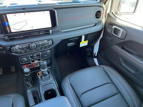 New 2026 Jeep Wrangler Unlimited Rubicon 392 image 44