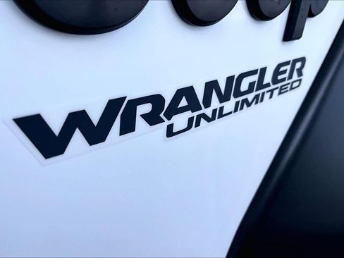 Used 2019 Jeep Wrangler Unlimited Sport AWD/4WD image 10