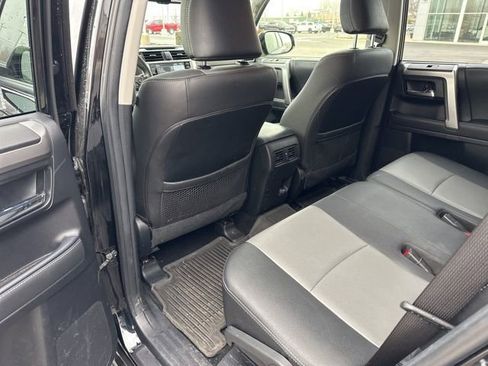 Used 2024 Toyota 4Runner SR5 Premium w/ Moonroof Package image 33