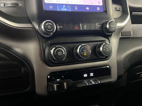 Used 2024 RAM 2500 Big Horn image 15