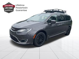 Used 2018 Chrysler Pacifica Touring-L Plus FWD video 1