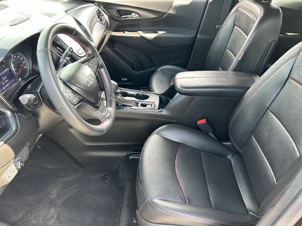Used 2022 Chevrolet Equinox RS w/ RS Leather Package FWD image 19
