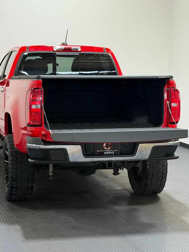 Used 2017 Chevrolet Colorado LT w/ Luxury Package, Chrome AWD/4WD image 12