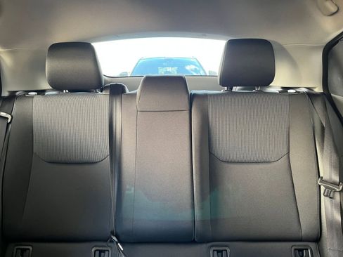 Used 2025 Toyota Prius LE image 38