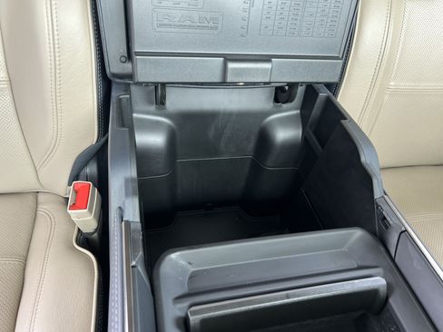 Used 2022 RAM 3500 Limited AWD/4WD image 25