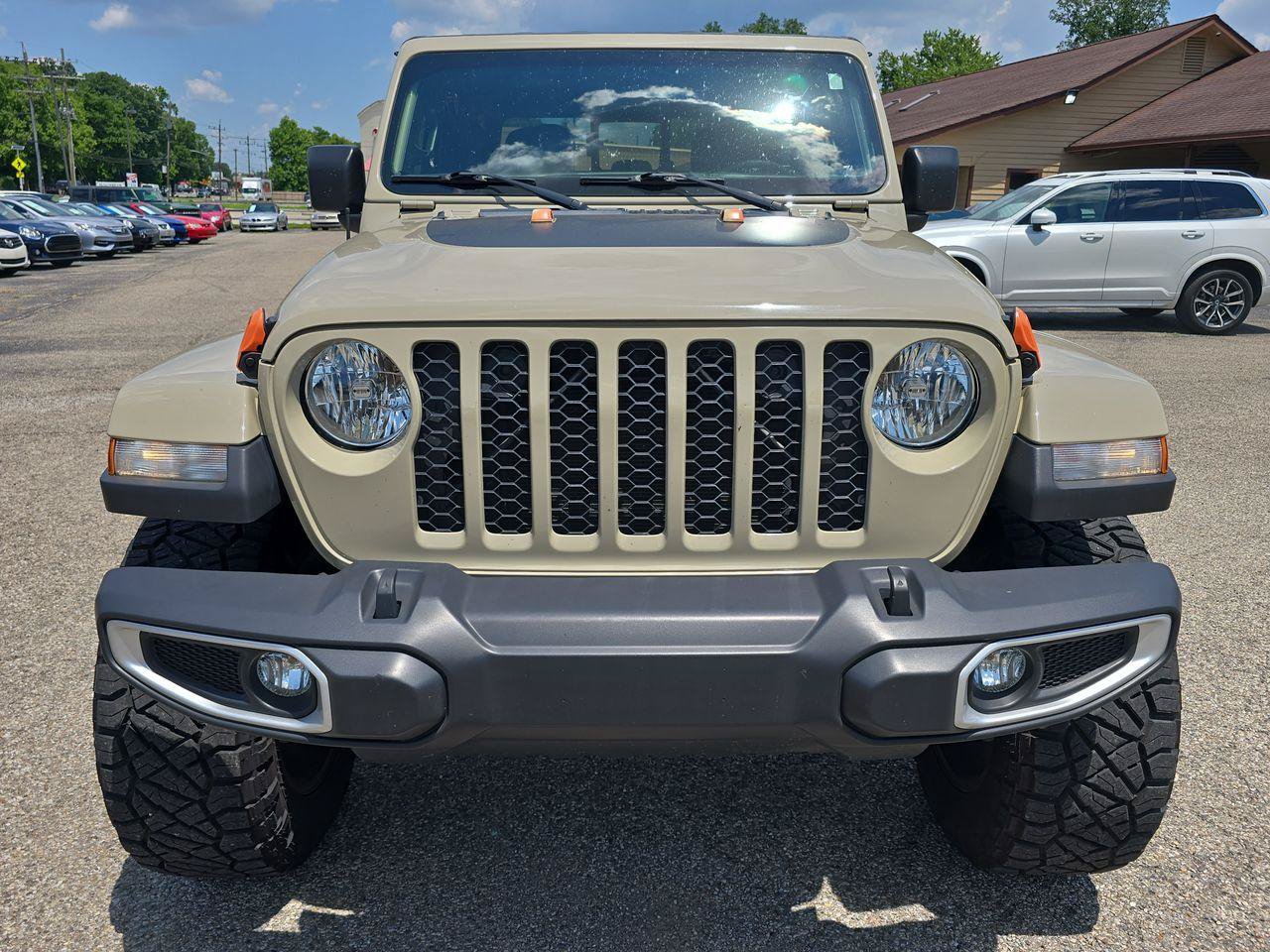 Used 2020 Jeep Gladiator Sport w/ Quick Order Package 24S AWD/4WD image 12