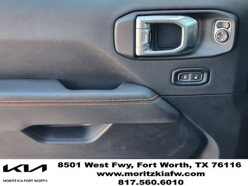 Used 2021 Jeep Gladiator Mojave AWD/4WD image 24