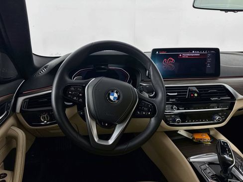 Used 2023 BMW 540i xDrive w/ Premium Package AWD/4WD image 23