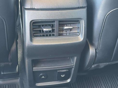 Used 2023 Ford Edge SEL w/ Convenience Package AWD/4WD image 22
