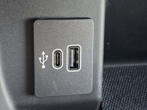 New 2025 Ford F150 Lightning Flash image 6