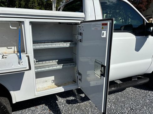 Used 2012 Ford F250 XL w/ PWR Equipment Group AWD/4WD image 23