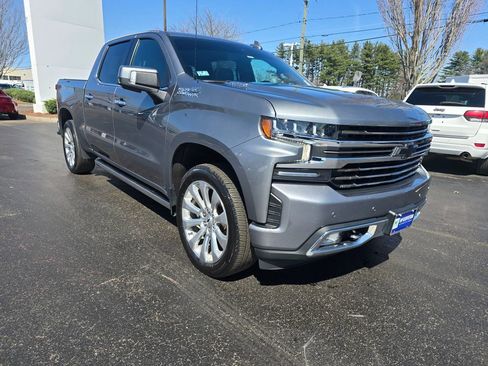 Used 2022 Chevrolet Silverado 1500 High Country w/ Safety Package II image 10