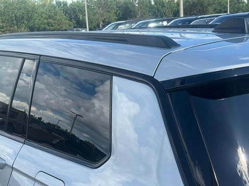 New 2025 Jeep Grand Cherokee L Altitude image 37