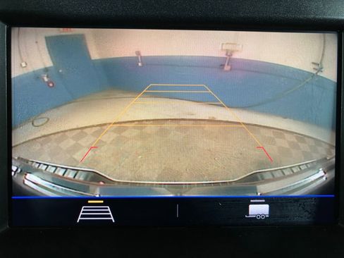 Used 2022 GMC Canyon Elevation Standard image 22