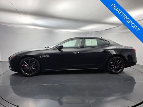 Used 2022 Maserati Quattroporte GT RWD image 7