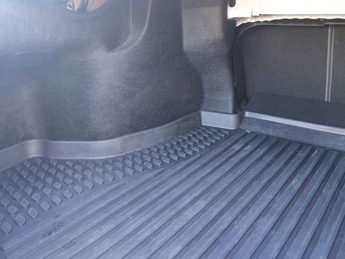 Used 2019 Toyota Camry SE image 33